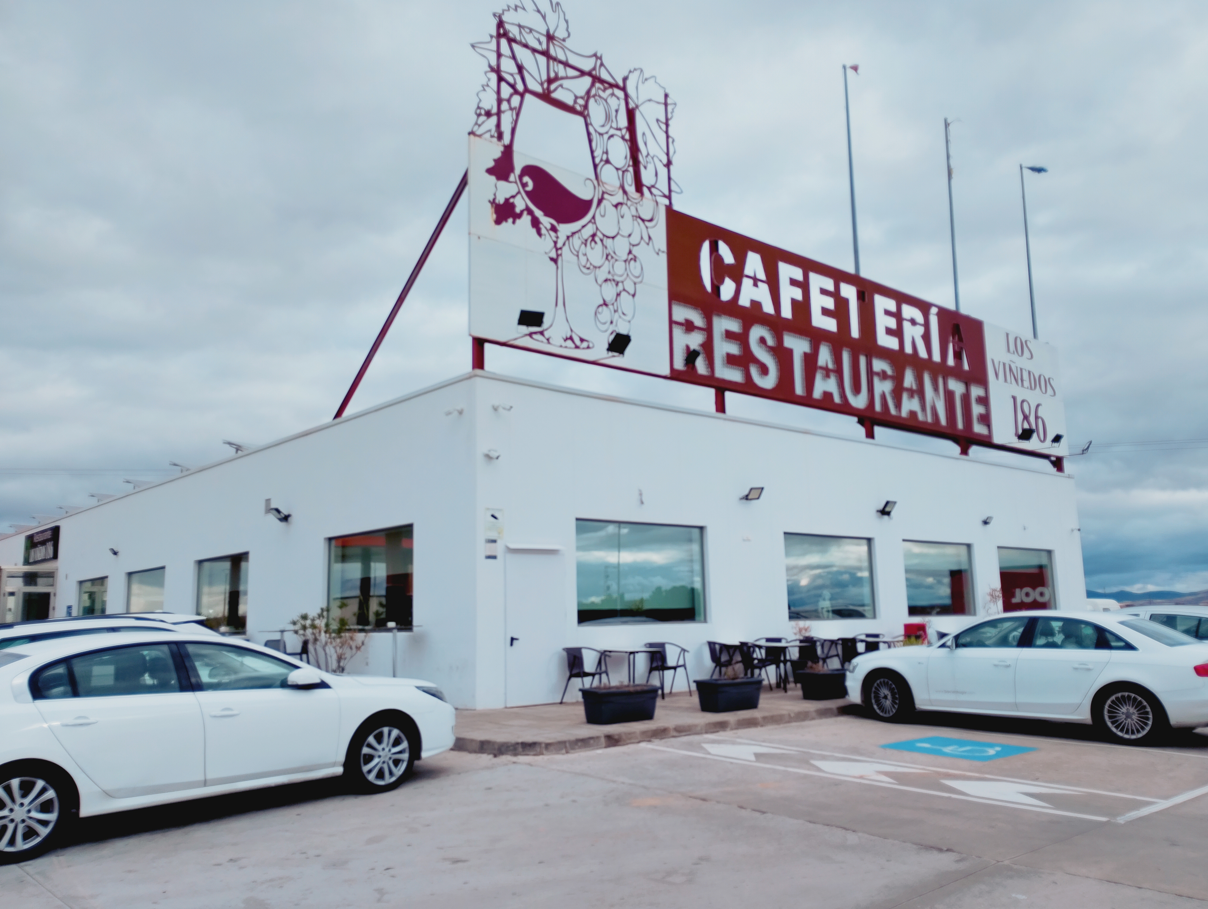 Restaurante Los Viñedos 186 , una parada clásica en la A4 cerca de Ciudad Real